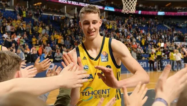 得先机的关 得先机的关