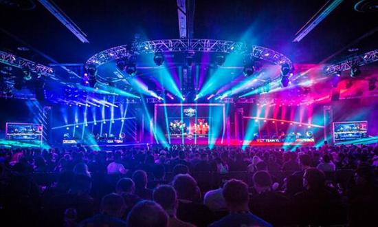 逆境中保持 逆境中保持