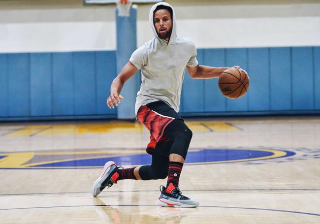 佩的前场释 佩的前场释